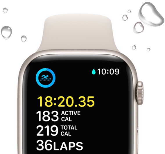 Apple Watch SE met op het display een zwemwork‑out en waterdruppels boven het device.